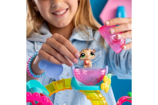 Littlest Pet Shop herní sada Továrna na zábavu - Image 3