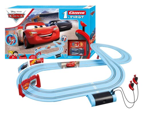 Autodráha Carrera First Auta/Cars 2,9m plast +2 auta na bat. v krabici 50x30x7cm